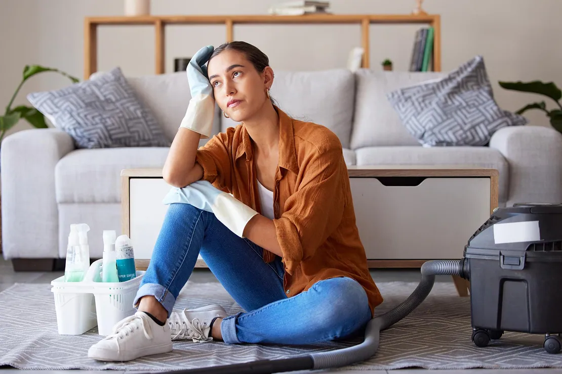 How Many Calories Do You Burn Cleaning the House? Full 1, 2, and 3 Hour Breakdown by Task