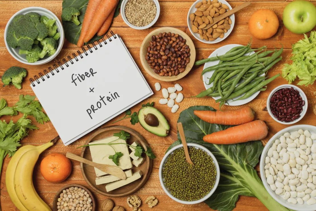 Does Fiber Affect Protein Absorption? What Science Says About Timing, Digestion & Diet Balance